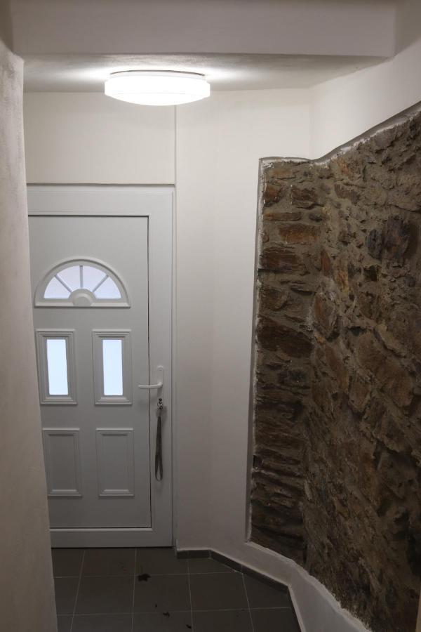 Apartman 825 ヤーヒモフ エクステリア 写真